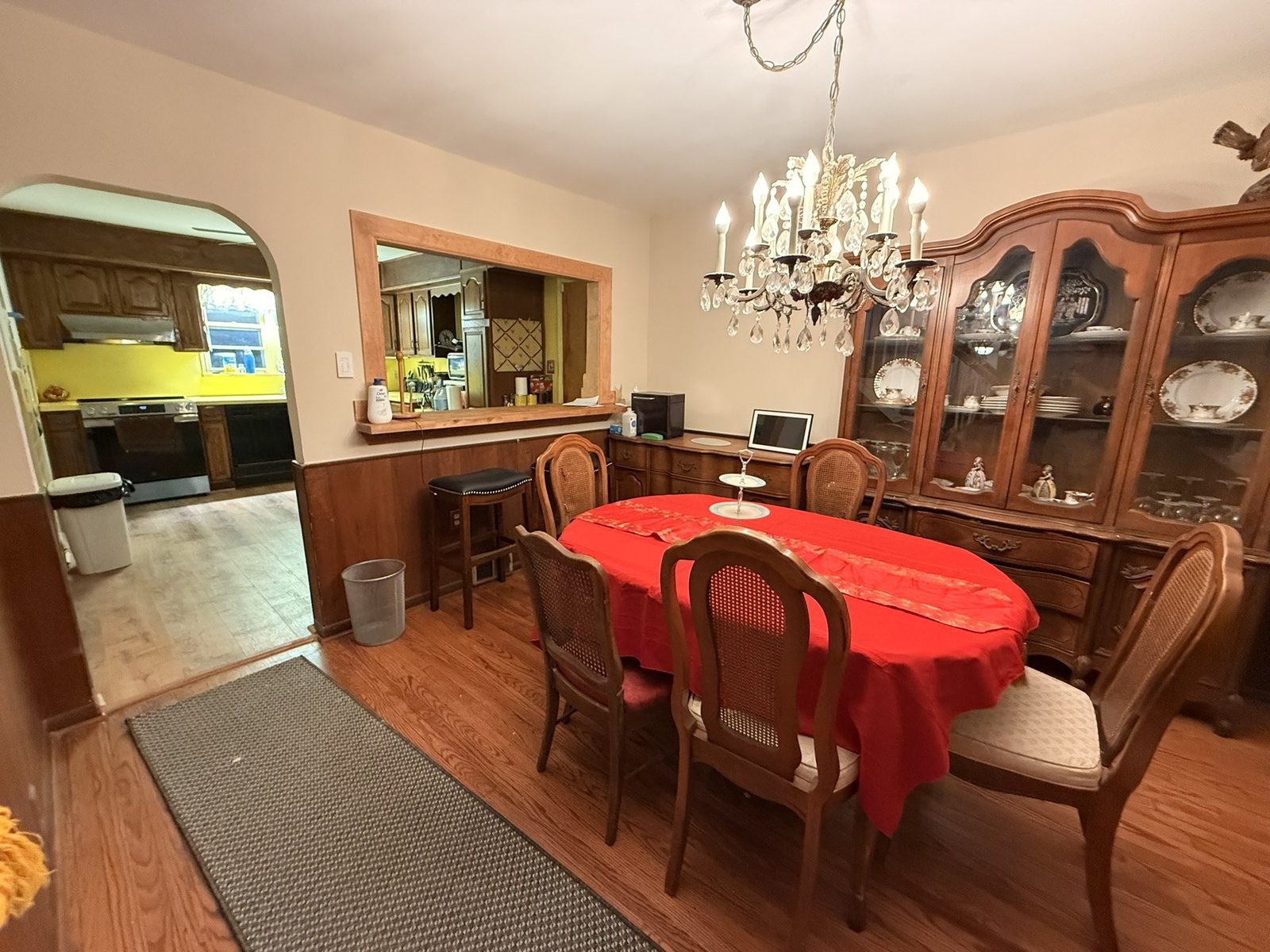 Refinished hardwood through a Southampton dining room