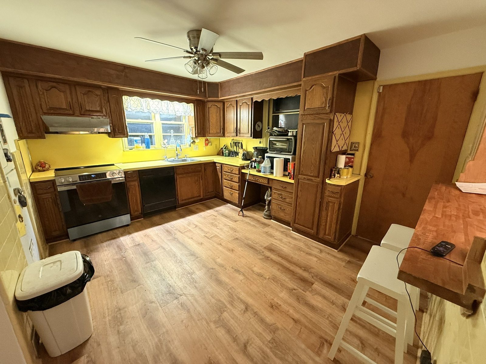 After: Southampton kitchen with new plank flooring